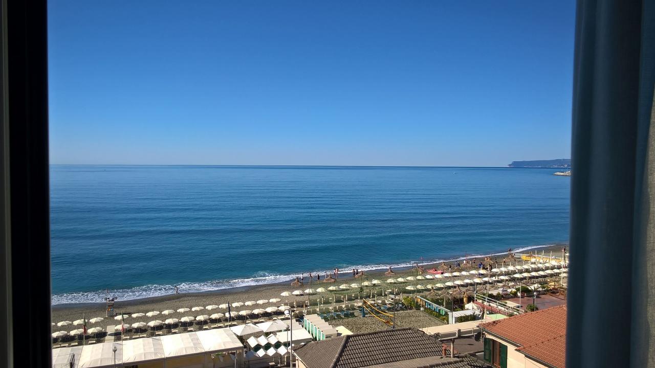 Hotel Ideale Varazze Exterior photo