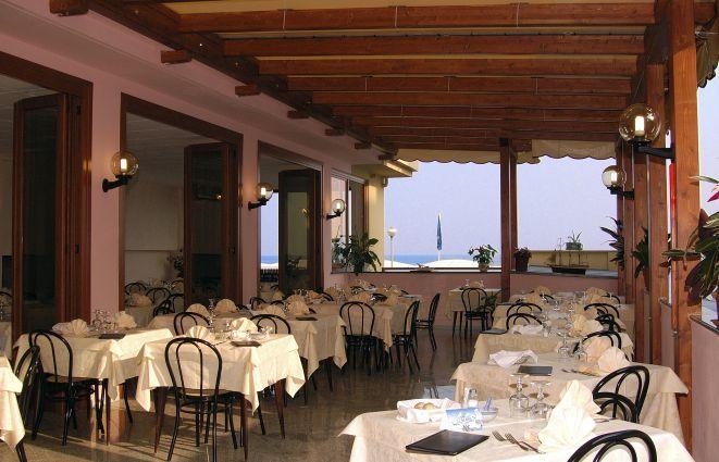 Hotel Ideale Varazze Exterior photo